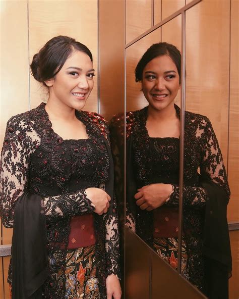 Fakta Foto Profil Putri Tanjung Yang Resmi Jadi Staf Khusus Presiden