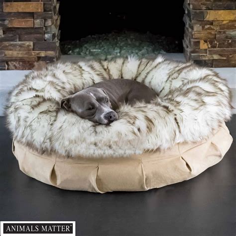 Animals Matter Faux Fur Shag Puff Ortho White Brown Tip Luxury Dog Bed