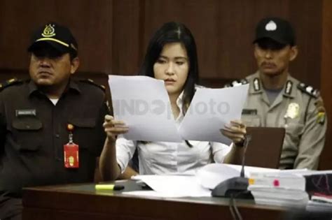 Tatapan Kosong Jessica Wongso Dijuluki Pembunuh Berdarah Dingin Begini Hot Sex Picture