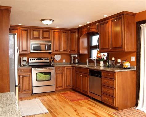 Red oak with pink undertones is a particularly popular choice for traditional kitchen cabinets, while white oak, which has a more honey tone, is often used in custom cabinetry. Kitchen Cabinet Color Ideas | Color Ideas For Kitchen With ...