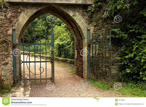 Old Gate Stock Image Image Of Goth Medieval Brick Wall 5172991