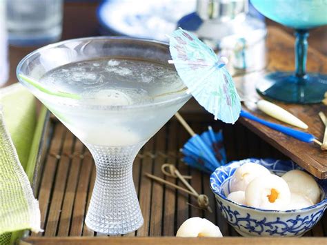 Quench your thirst with naturally hydrating goya® coconut water. 10 Best Alcohol Drinks with Coconut Water Recipes