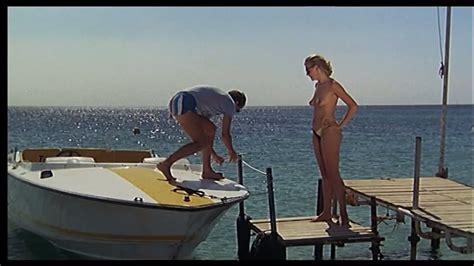 Hd Vintage Adult Movies Deux Enfoires A Saint Tropez