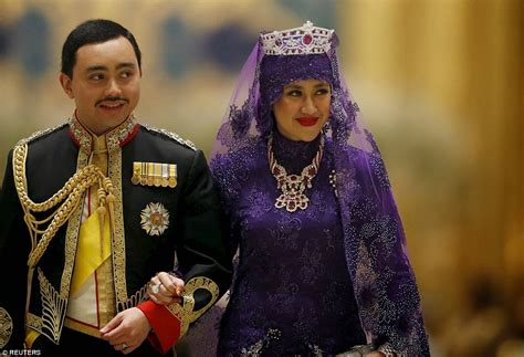 Princess hafizah sururul bolkiah marries civil servant pengiran haji muhammad ruzaini, 29 today. Persandingan Anak Sultan Brunei Ini Mungkin Yang Paling ...