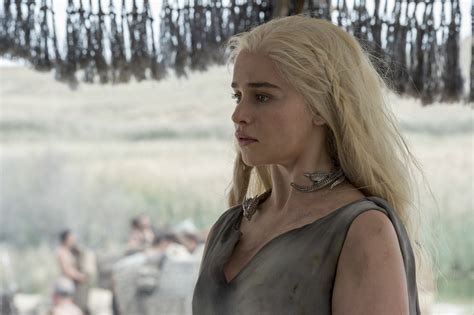 See Exclusive Pictures From Season 6 — Making Game Of Thrones