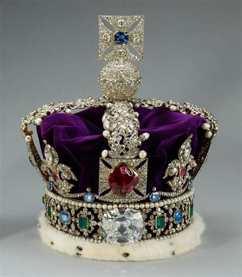 Queens Jewels On Display For Diamond Jubilee The Top Drawer Royal
