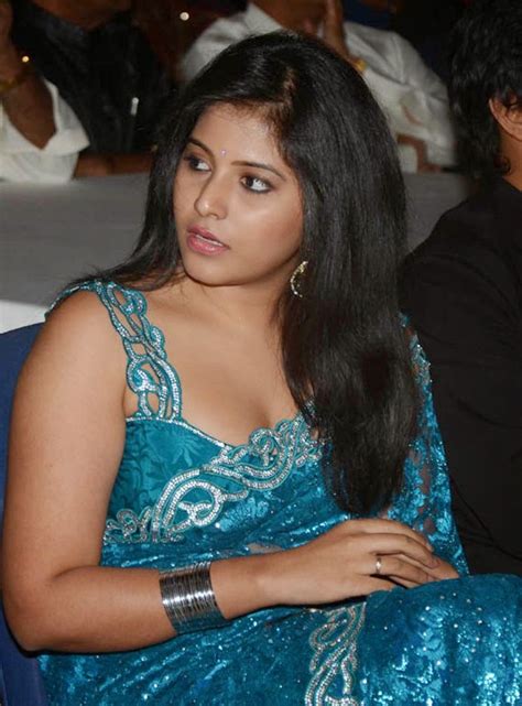 actress anjali latest hot sexy looking photos in blue saree ~ actress rare photo gallery