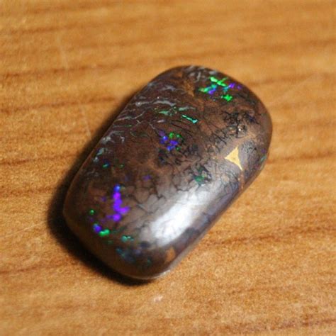 Boulder is known for several of its unique traits including its colorful western history, being one of the most liberal cities in colorado and home best places for business and careers 2019. Opale Boulder 13,27 Carats - Australie Brute polie ...