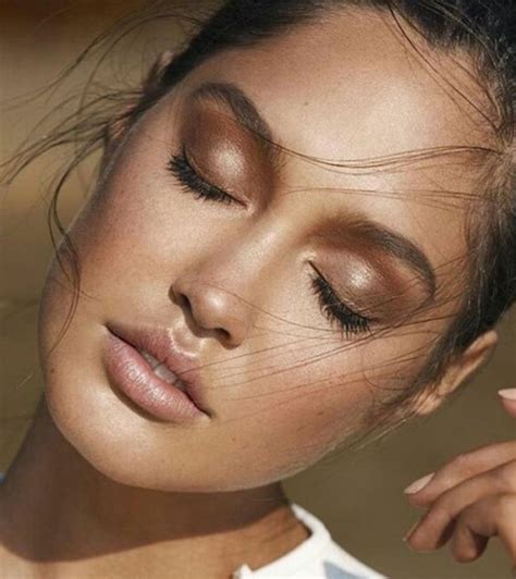 Makeup Tips For A Beach Perfect Glow Bronzed Beauty Beach Babe Style
