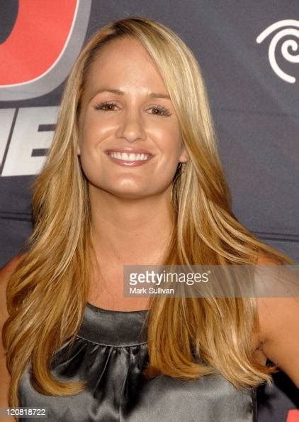 Jenn Brown Arrives At The Los Angeles Premiere Of X Games 3d The