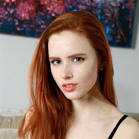 Bella Milano Sexy Redheads