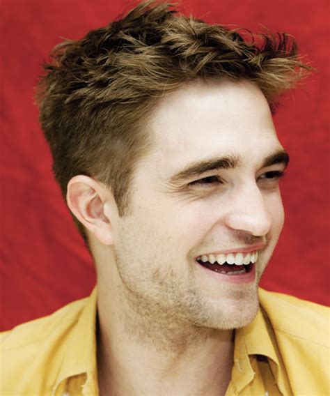 Pattinson was in full leading man mode for the mtv movie awards. Robert Pattinson Short Straight Casual Hairstyle - Light ...