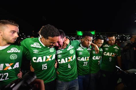 Twitter oficial da associação chapecoense de futebol. Chapecoense plane crash: One year on, what do we know?