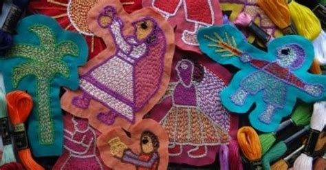 7 Traditional Crafts Of India To See On Your Travels