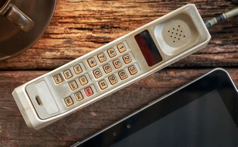 1980s Cell Phones And Their Modern Revival