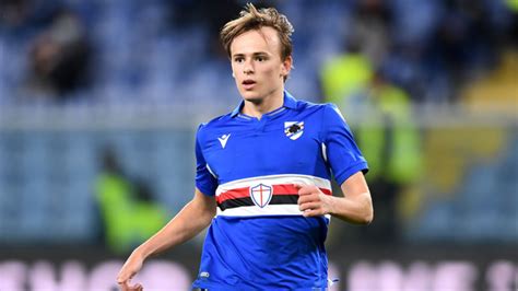Sampdoria winger mikkel damsgaard is the newest name on the tottenham shortlist if rumours are to be believed, with jose mourinho interested in bringing the danish forward to the club. Big teams in pursuit of Mikkel Damsgaard talent | English Footy