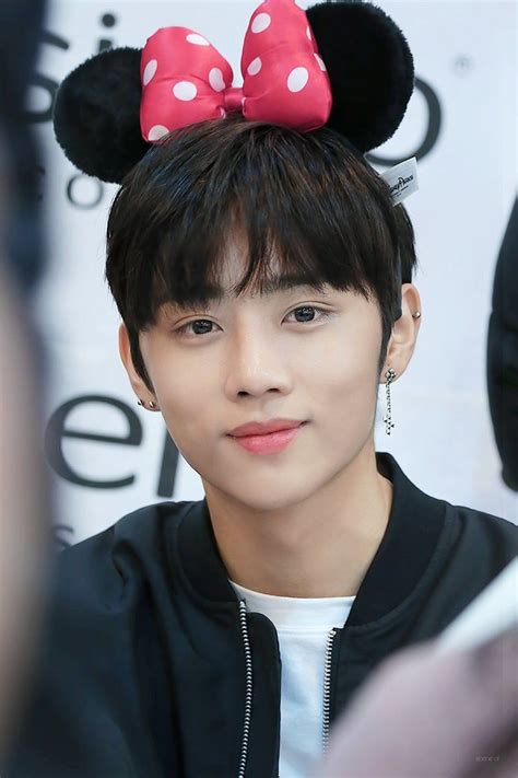 The group consists of sangyeon, jacob, younghoon, hyunjae, juyeon, kevin, new, q, juhaknyeon, sunwoo, and eric. #TheBoyz #Sunwoo | Fandom