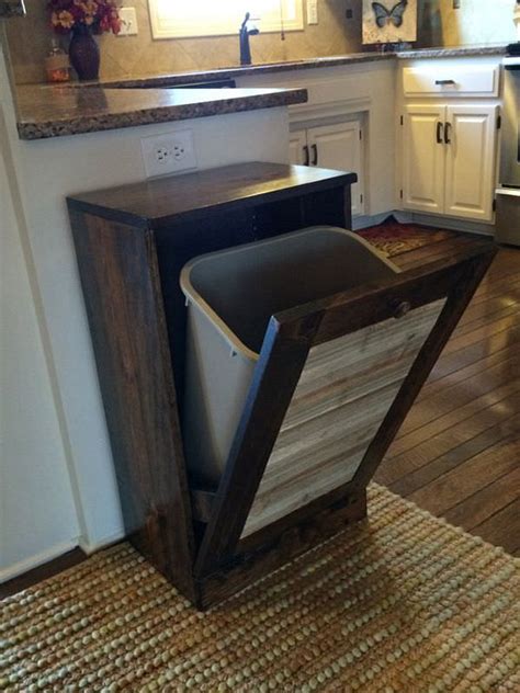 We love kitchens and with so many beautiful styles & ideas out there. Amazing and Unique Hidden Kitchen Storage Ideas - Citchen