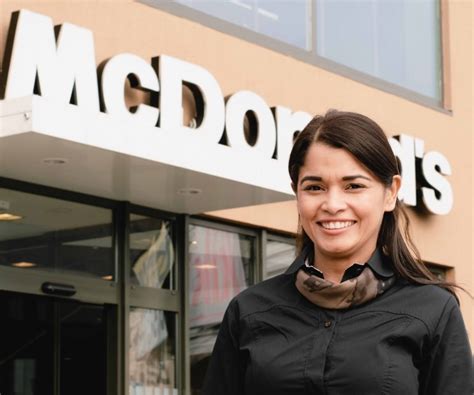 Werde Restaurant Managerin Bei Mcdonalds