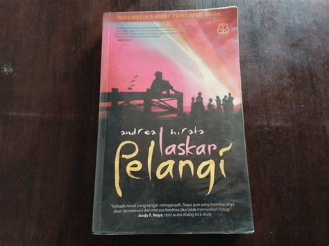 Kekurangan Dan Kelebihan Novel Laskar Pelangi