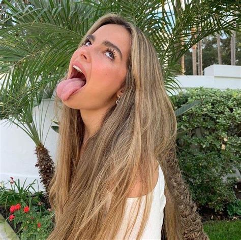 Jb Fap Teen Girl Selfie Tongue Gallery Bing Images Artofit