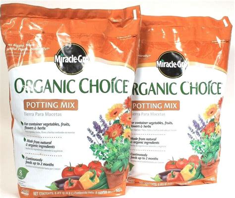 2 Bags Miracle Gro Organic Choice Natural Ingredients 8 Dry Qt Potting