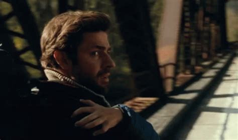 John krasinski's 'a quiet place' is basically this episode of 'the office'. Turn Around John Krasinski GIF - TurnAround JohnKrasinski ...