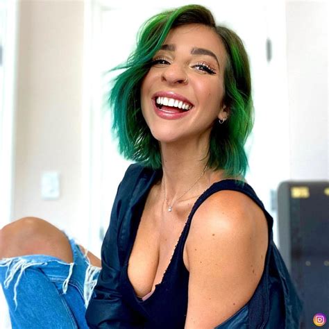Gabbie Hanna Considers Leaving Youtube After Getting Cancelled On