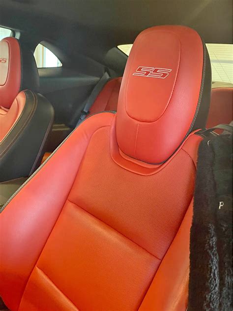 2010 Chevrolet Camaro · SS Coupe 2D - Car Interior Parts - Independence