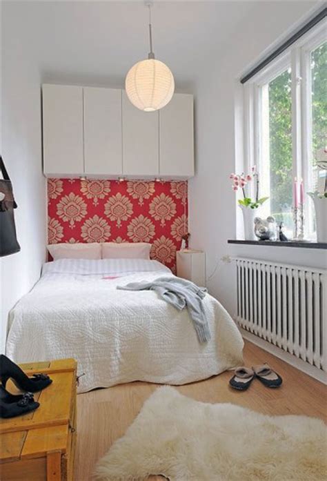 Here are 10 bed ideas that work for small rooms. 40 Small Bedrooms Design Ideas Meant To Beautify and Enlargen Your Small Home