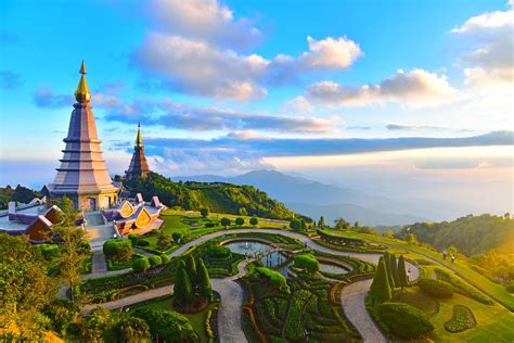 10 Best Temples in Thailand