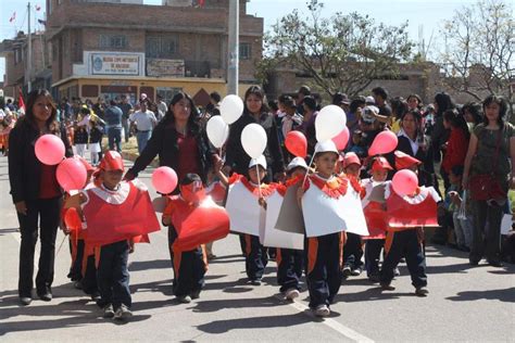Escolares Del Cono Norte Viven Fervor Patriótico En Desfile Cívico