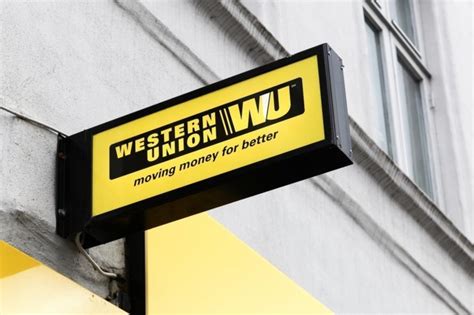 Headquartered in englewood, colorado in the united states, western union has a global presence with over 11'000 employees across offices in 50 countries. Western Union rolls out online money transfer service in ...