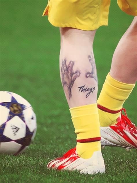 Lionel messi's wife is a cousin to lucas scaglia, one of messi's childhood friends. Lionel Messi Tattoos From Year to Year - InspirationSeek.com