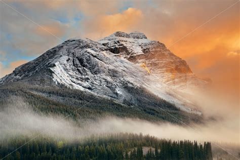 Foggy Mountain Sunset Songquan Photography