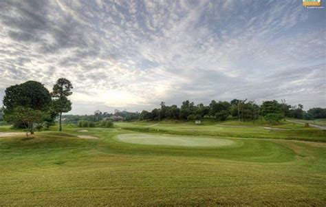 A 17.2 km da kuala lumpur. Kelab Golf Seri Selangor | Golf Course in Kuala Lumpur
