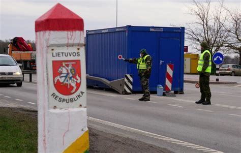 Border Guards Report Record Number Of Illegal Migrants Crossing Lithuania Belarusian Border