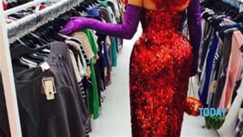 Trans Spende 200mila Dollari Per Somigliare A Jessica Rabbit