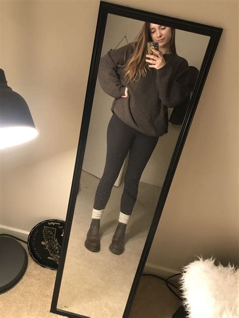 Pin By Katie On My Outfits Outfits My Outfit Mirror Selfie