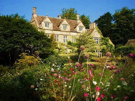 Barnsley house midweek bed & breakfast. Barnsley House and Garden - Great British Gardens