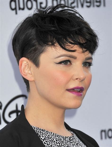 Short Hair Cut Style For Round Face 14 Latest Short Hairstyles For