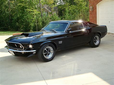 The 429 Ford Mustang Boss 1969 Sells For 275000