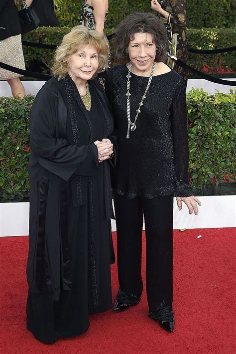 Lily Tomlin Wed Her Partner After 45 Years Of Dating The ‘guy On The