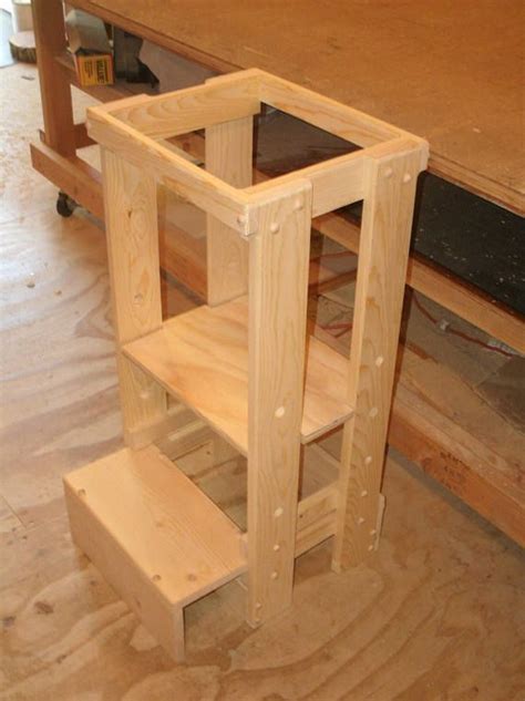 Welcome back to my channel friends! kitchen helper stool, Sliding bottom step, adjustable tot ...