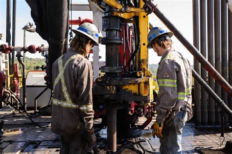 Despite Soaring Oil Price Drilling Jobs Are Slow To Return