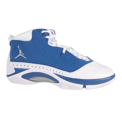 Nice kicks | nov 20, 2019. What Pros Wear: : Carmelo Anthony's Jordan Melo M5 Shoes