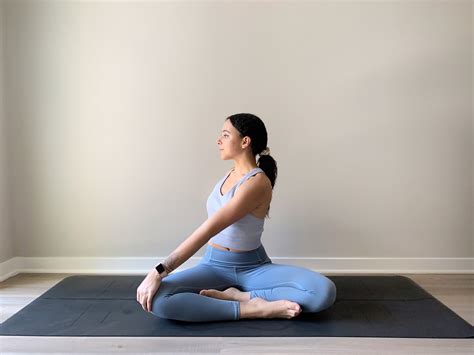 Gentle Seated Yoga Poses For Beginners Jessica Richburg