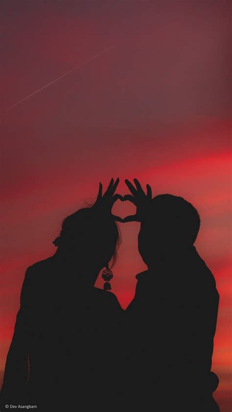 Couple Love Heart Sunset Photography 4k Ultra Hd Mobile Wallpaper Love Wallpaper For Mobile