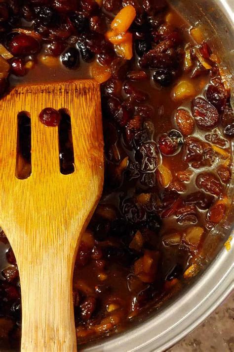 Let cool in the pan on a wire rack for 30 minutes, remove from the pan and let cool completely on a wire rack. Alton Brown's Free-Range Fruitcake | Recipe | Food, Xmas ...