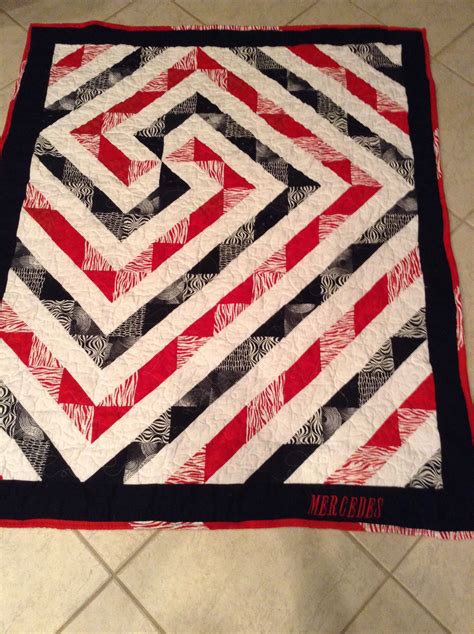 Half Square Triangles More Lap Quilts Scrappy Quilts Small Quilts
